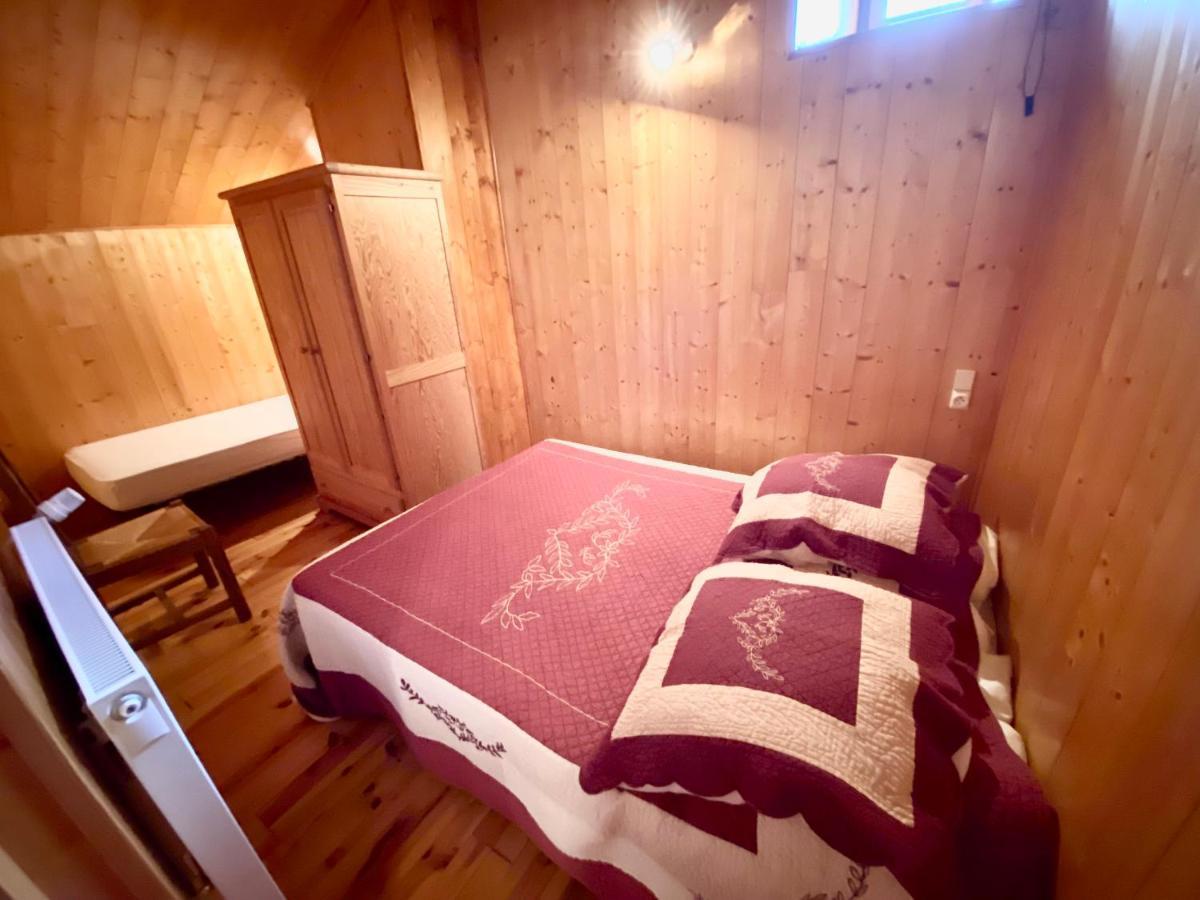 Gite De Groupe 160M2, 15P, Salle De Reception, Jardin, Terrasse Mazan-l'Abbaye Zewnętrze zdjęcie
