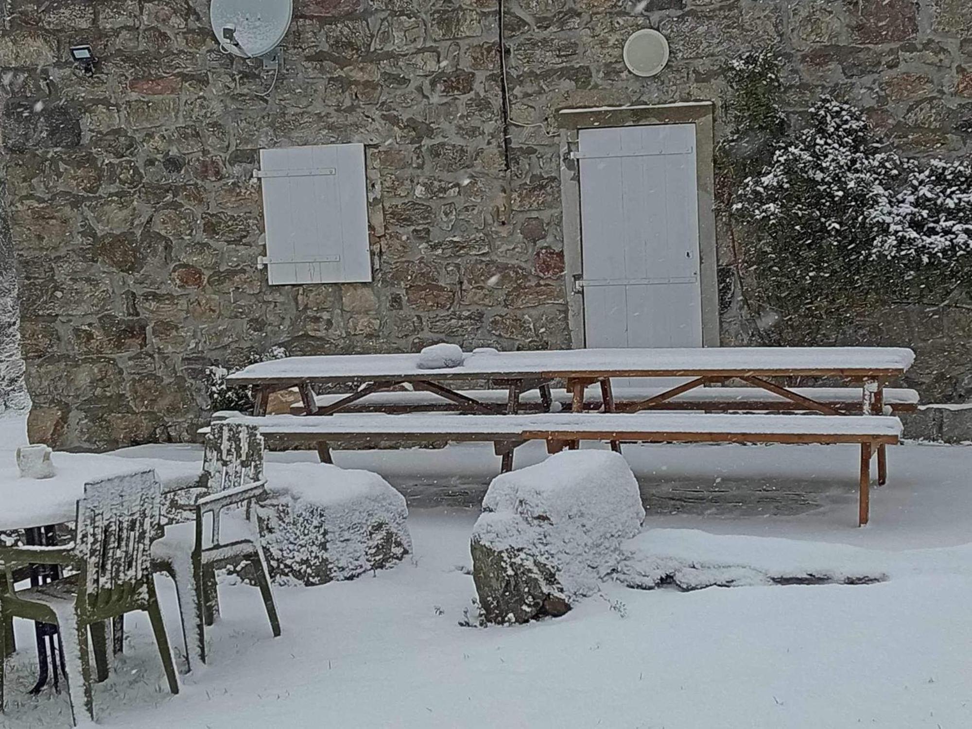 Gite De Groupe 160M2, 15P, Salle De Reception, Jardin, Terrasse Mazan-l'Abbaye Zewnętrze zdjęcie
